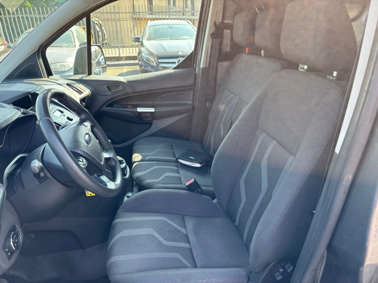 Ford Connect Евро6 150.000км , снимка 11 - Автомобили и джипове - 54528370