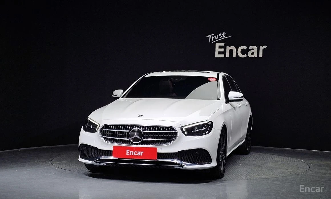 Mercedes-Benz E 250, снимка 3 - Автомобили и джипове - 54602156