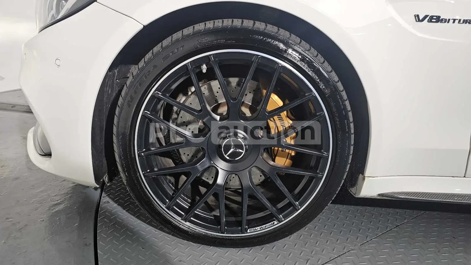 Mercedes-Benz C 63 AMG s | 360| BURMASTER| PANO| ВКЛ.ТЕХНОТЕСТ, снимка 17 - Автомобили и джипове - 54621617
