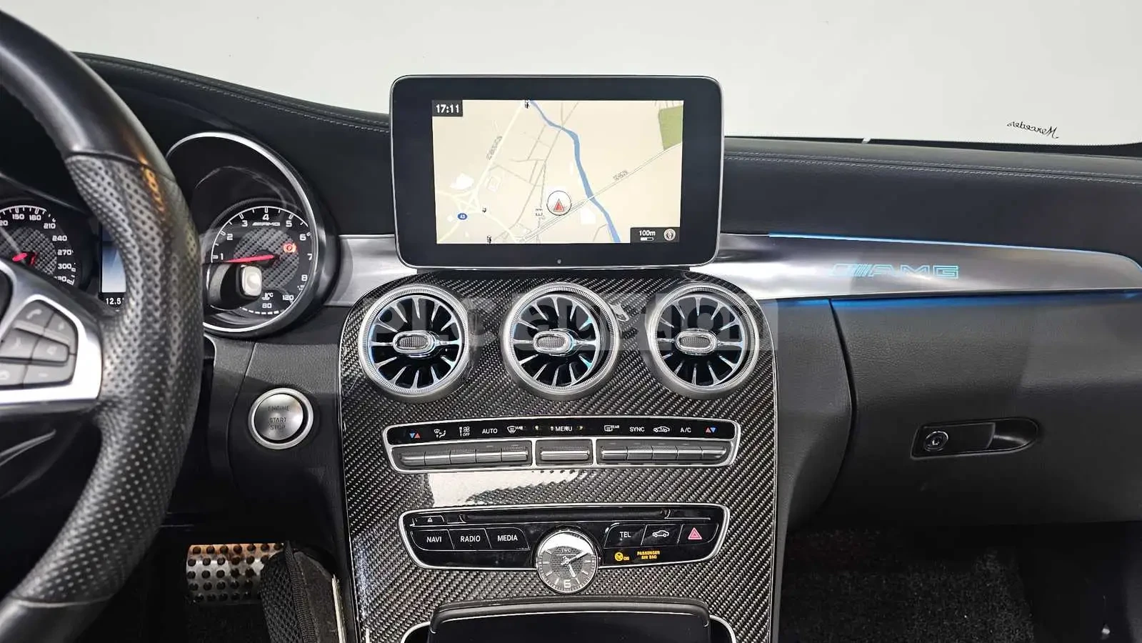 Mercedes-Benz C 63 AMG s | 360| BURMASTER| PANO| ВКЛ.ТЕХНОТЕСТ, снимка 10 - Автомобили и джипове - 54621617