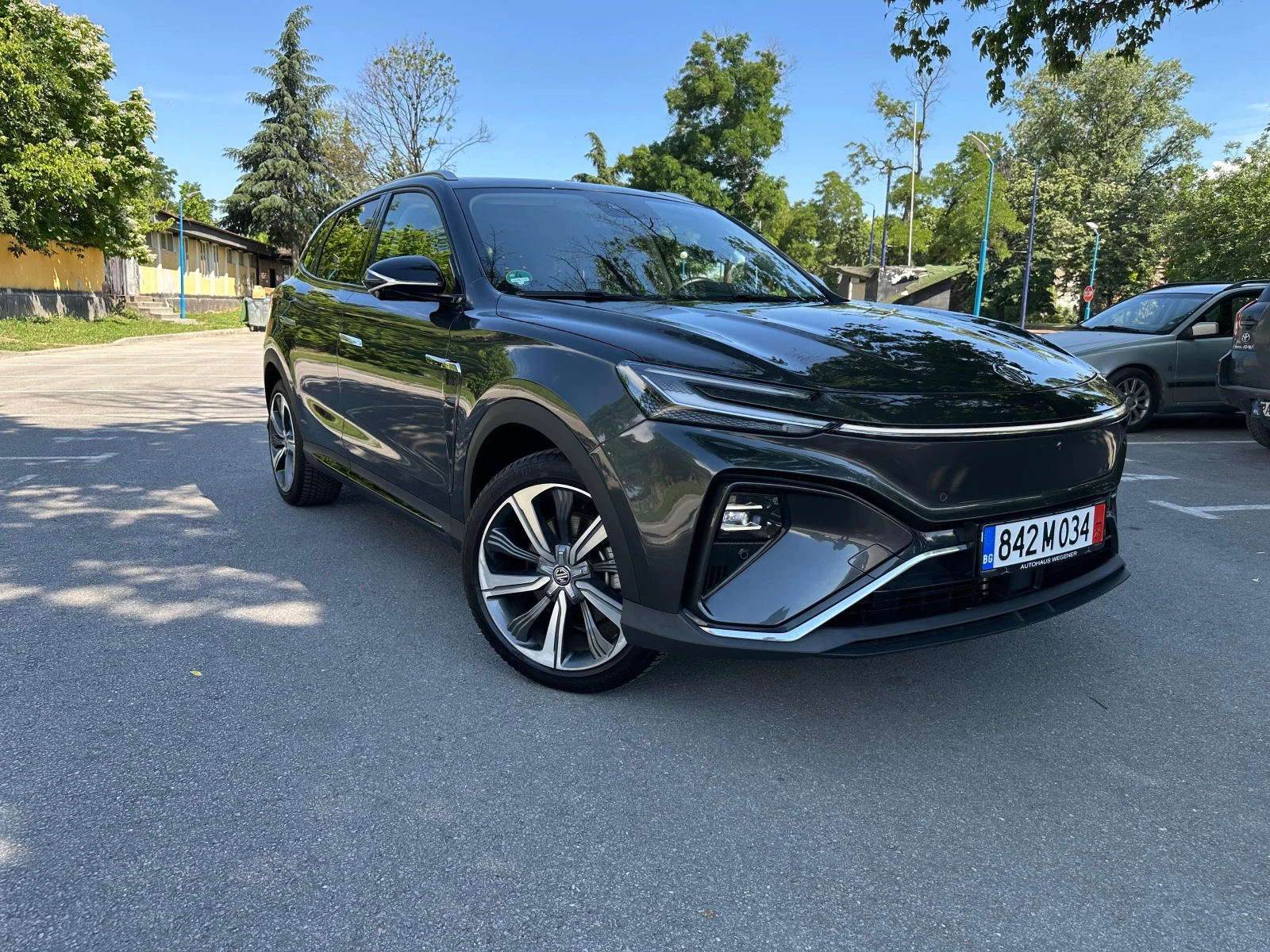 Mg Marvel R Luxury* AC/DC* Гаранция* Full* 7000km, снимка 2 - Автомобили и джипове - 54856847