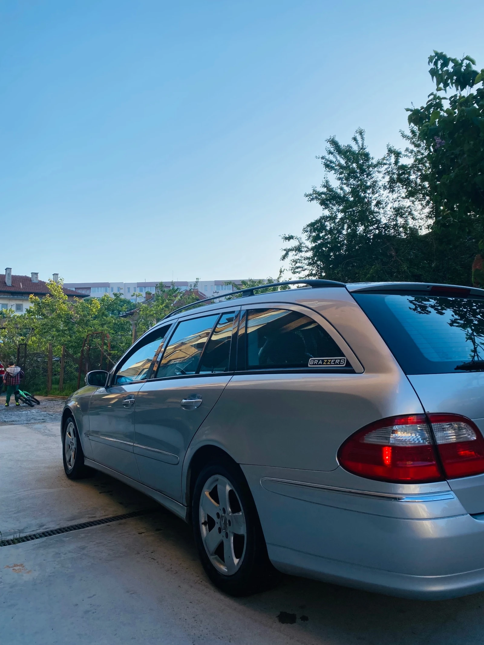 Mercedes-Benz E 280, снимка 10 - Автомобили и джипове - 54874732