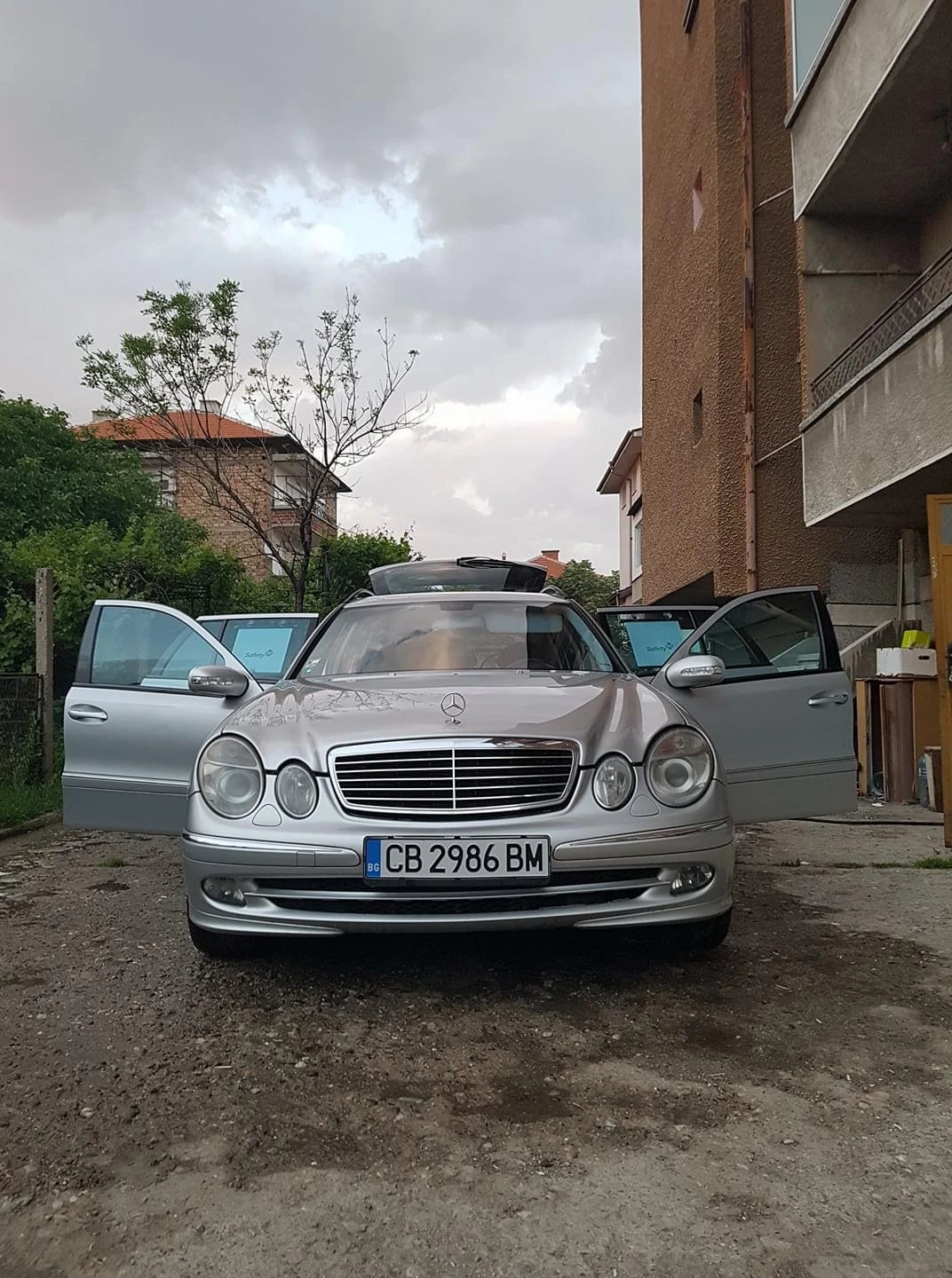Mercedes-Benz E 280, снимка 13 - Автомобили и джипове - 54874732