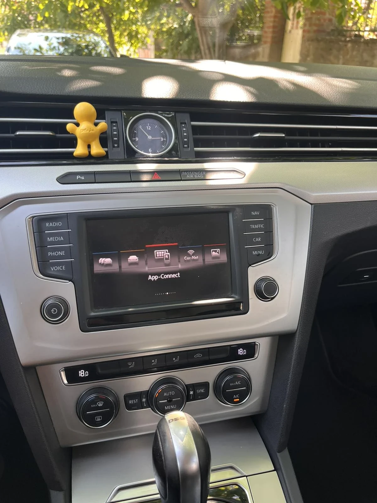 VW Passat 1.6 TDI 120 к.с, снимка 5 - Автомобили и джипове - 55587220