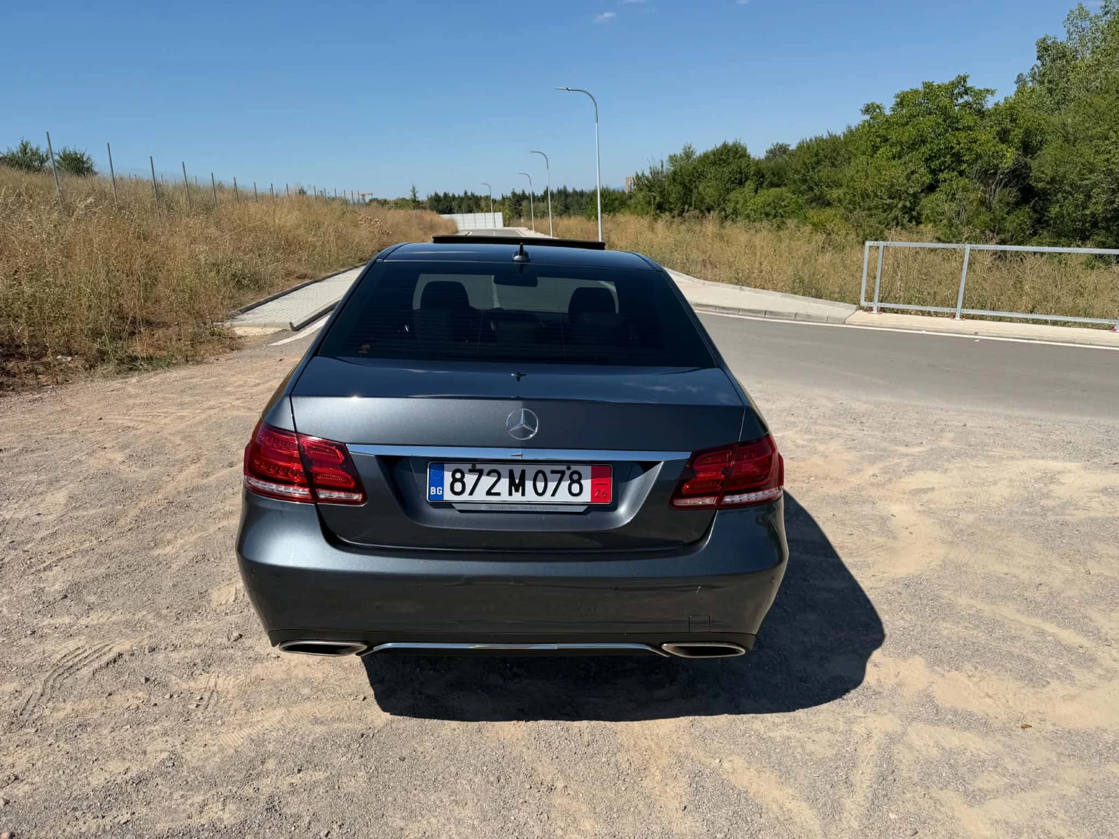 Mercedes-Benz E 220 AVANTGARDE, снимка 3 - Автомобили и джипове - 55676204