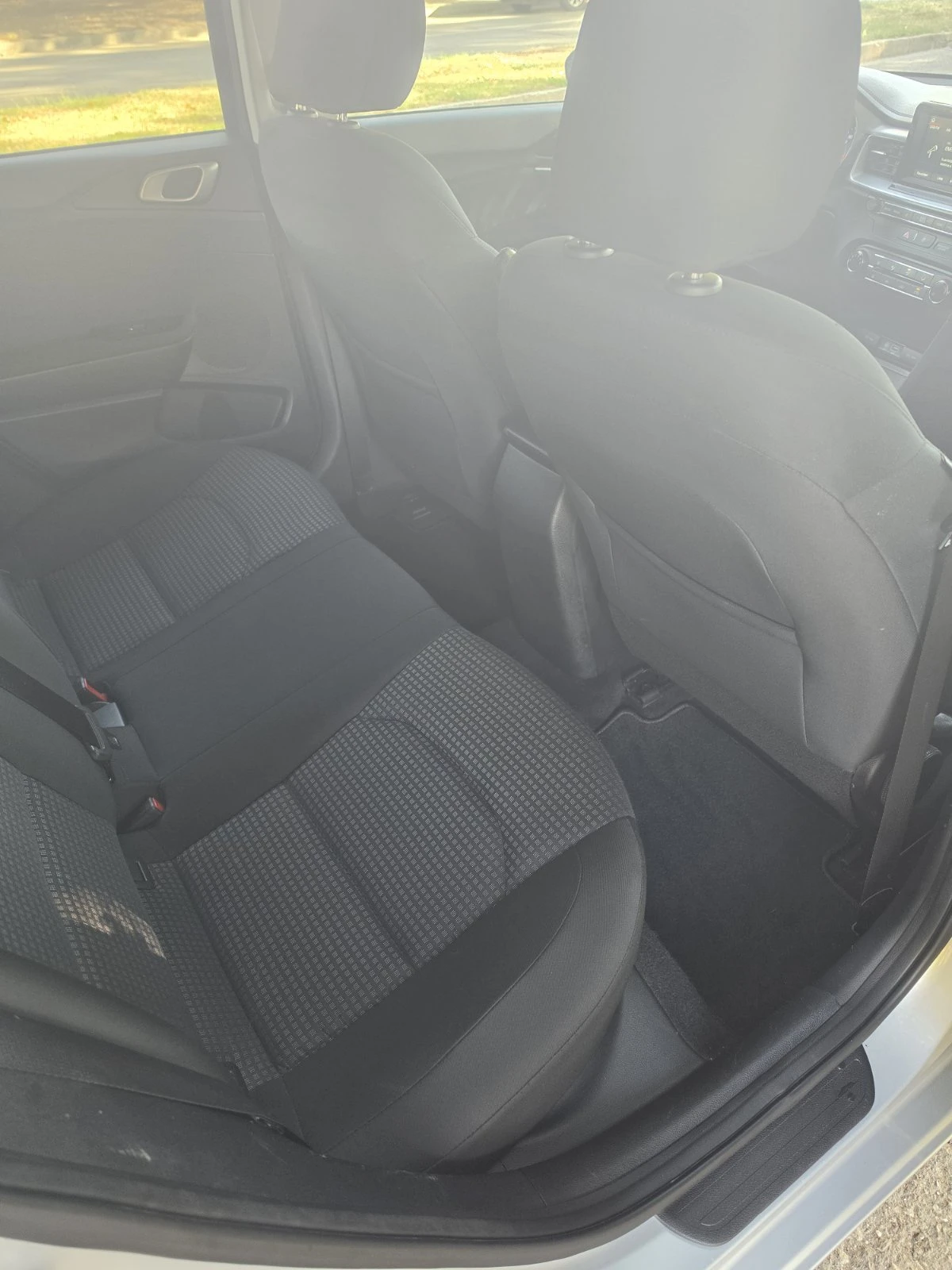 Kia Ceed 1.4 mpi, снимка 17 - Автомобили и джипове - 56434819