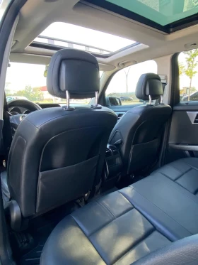 Mercedes-Benz GLK 320 V6 ПАНОРАМА, подгрев, снимка 13