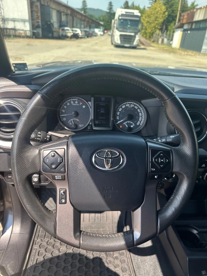 Toyota Tacoma, снимка 7 - Автомобили и джипове - 46662614