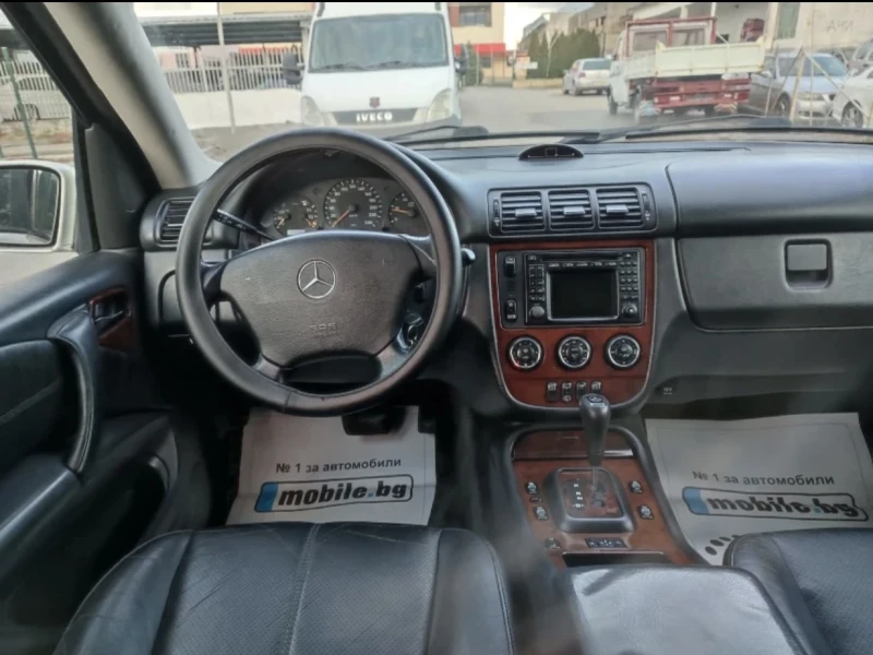 Mercedes-Benz ML 270, снимка 8 - Автомобили и джипове - 49414648