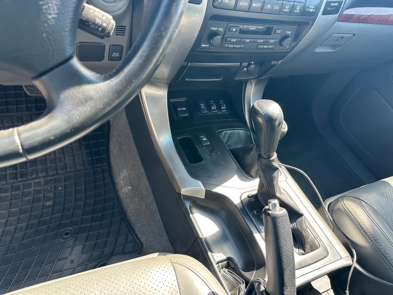 Toyota Land cruiser 120, снимка 13 - Автомобили и джипове - 51464950