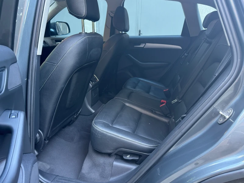 Audi Q5 2.0i Turbo* 211p.s.* Navi* Koжа* Панорама, снимка 12 - Автомобили и джипове - 51868158
