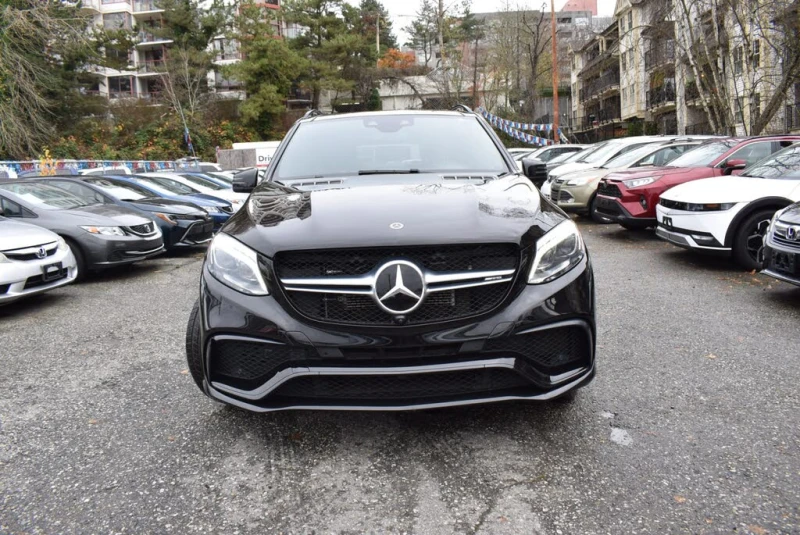 Mercedes-Benz GLE 63 S AMG МАСАЖ* ОБДУХ* 360* СЛ.ЛЕНТИ* , снимка 2 - Автомобили и джипове - 52268886