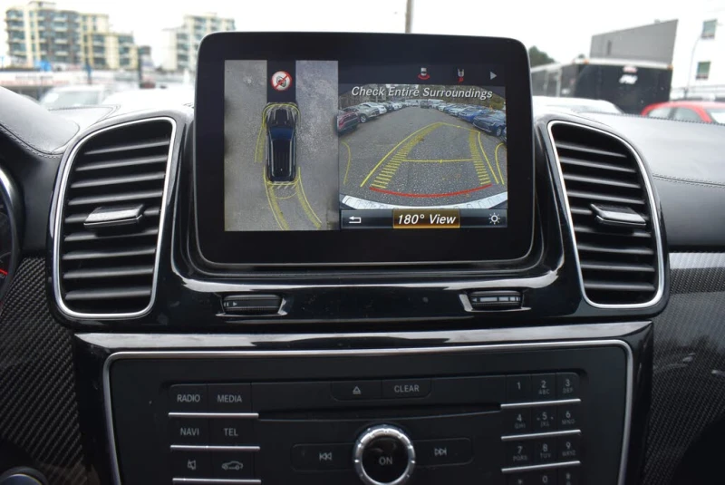 Mercedes-Benz GLE 63 S AMG МАСАЖ* ОБДУХ* 360* СЛ.ЛЕНТИ* , снимка 14 - Автомобили и джипове - 52268886