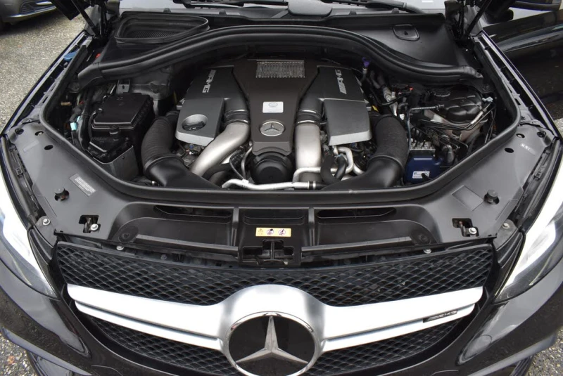 Mercedes-Benz GLE 63 S AMG МАСАЖ* ОБДУХ* 360* СЛ.ЛЕНТИ* , снимка 8 - Автомобили и джипове - 52268886