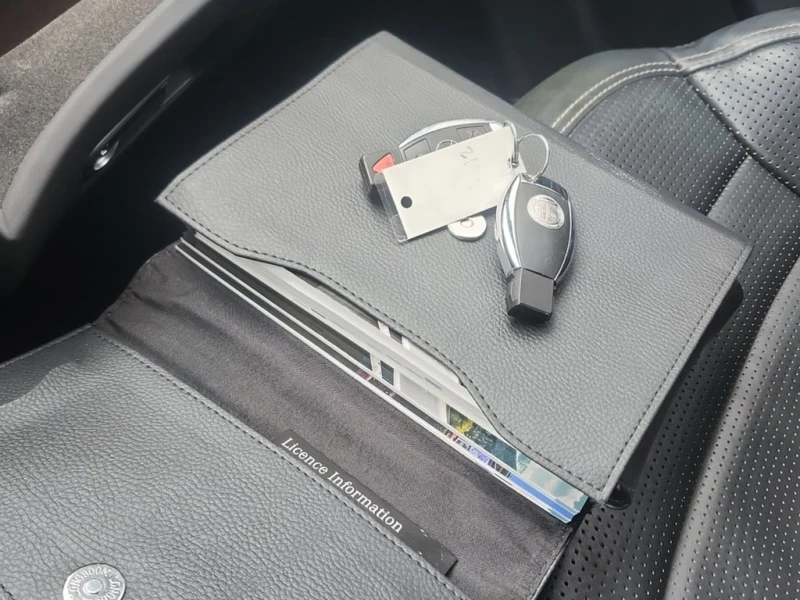 Mercedes-Benz GLS * AMG 63 * CARFAX * ЦЕНА ДО БГ, снимка 8 - Автомобили и джипове - 52726413