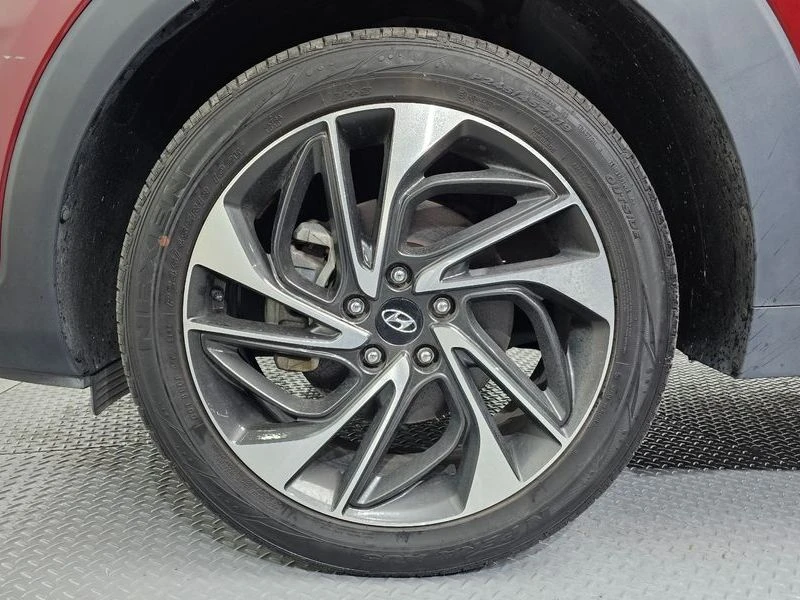 Hyundai Tucson 1.6T* AWD* PREMIUM, снимка 5 - Автомобили и джипове - 54664466