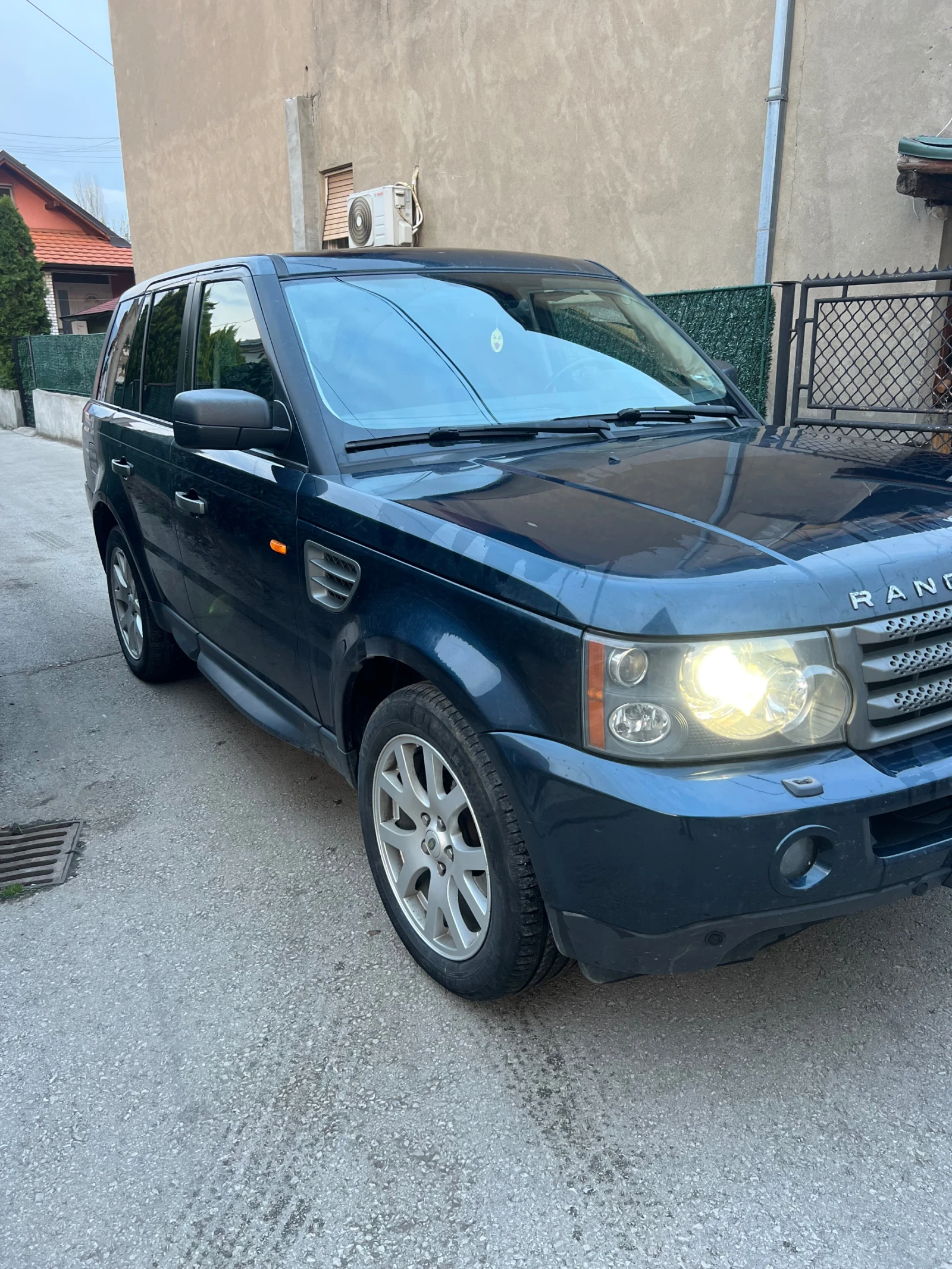 Land Rover Range Rover Sport Land Rover Range Rover Sport 2.7 SE - изображение 3