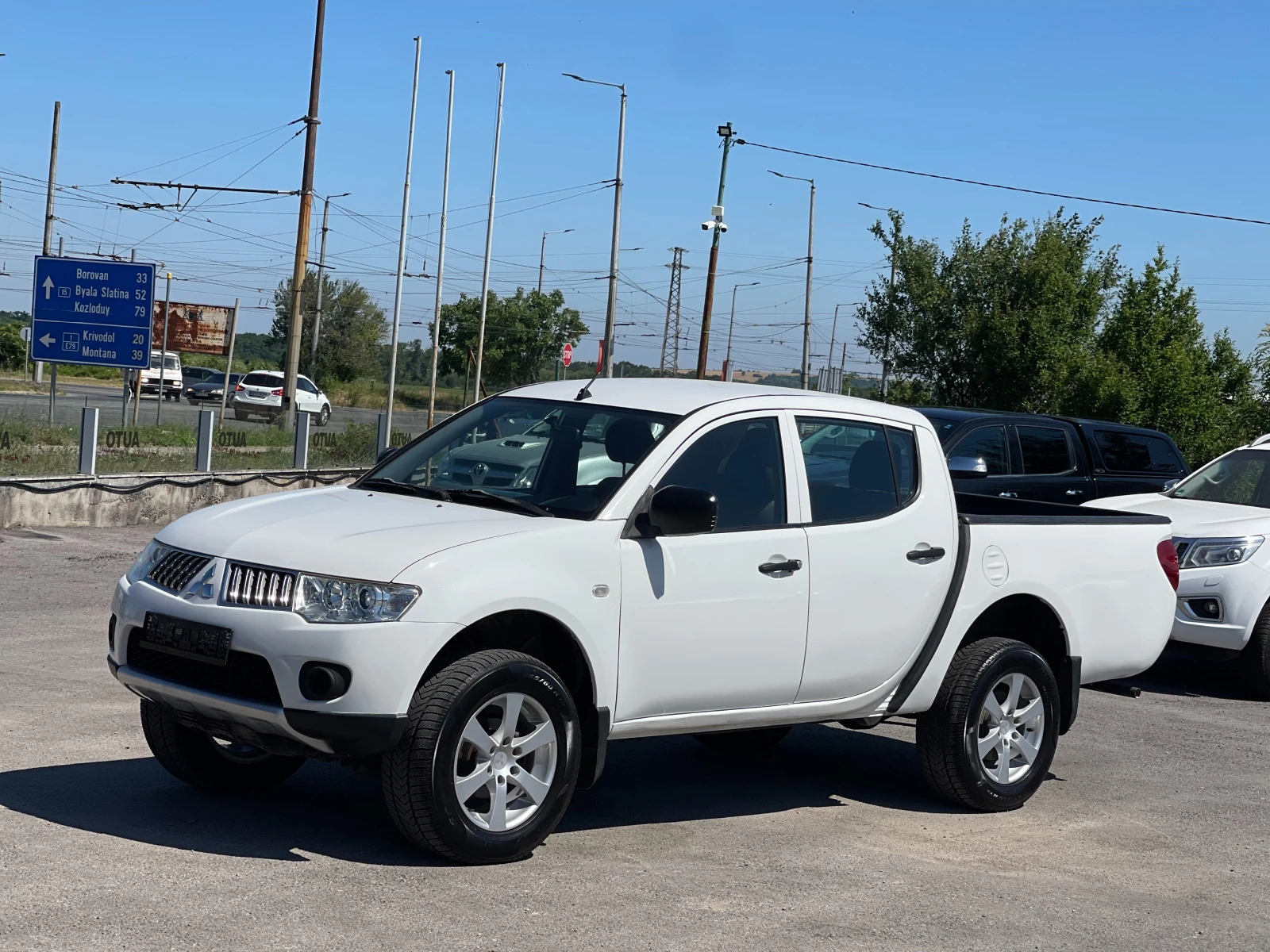 Mitsubishi L200 2.5Di-D 4x4 Facelift - изображение 2
