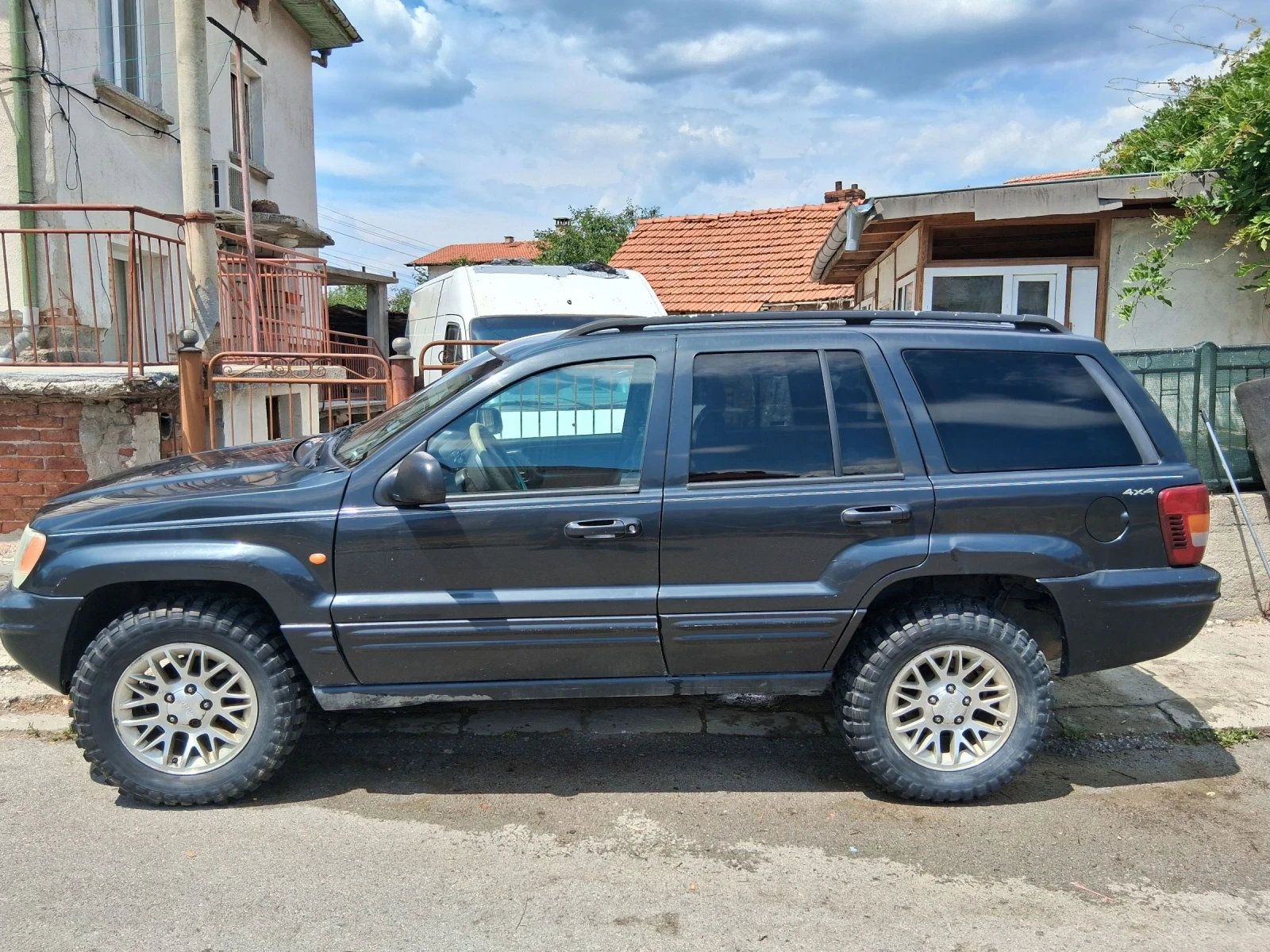 Jeep Grand cherokee  - изображение 3