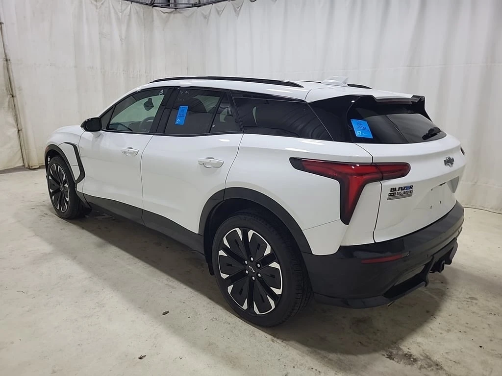 Chevrolet Blazer * RWD RS * CARFAX * БЕЗ ПЪРВОНАЧАЛНА ВНОСКА - изображение 4