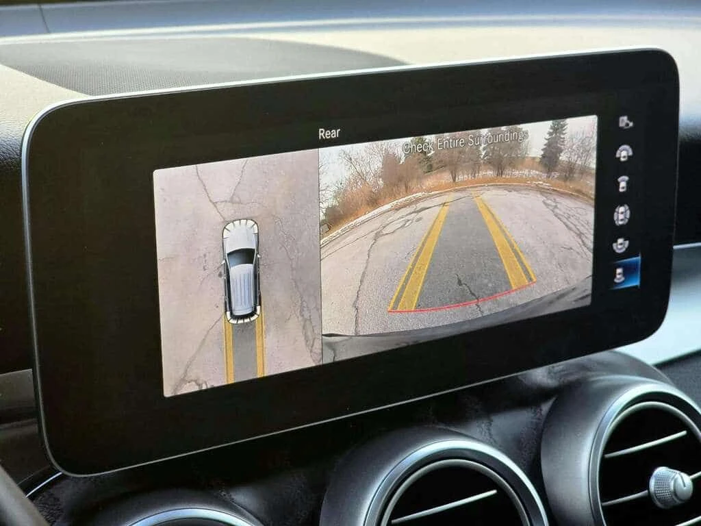 Mercedes-Benz GLC * 300 | No Accidents! * CARFAX * ЦЕНА ДО БГ - изображение 9