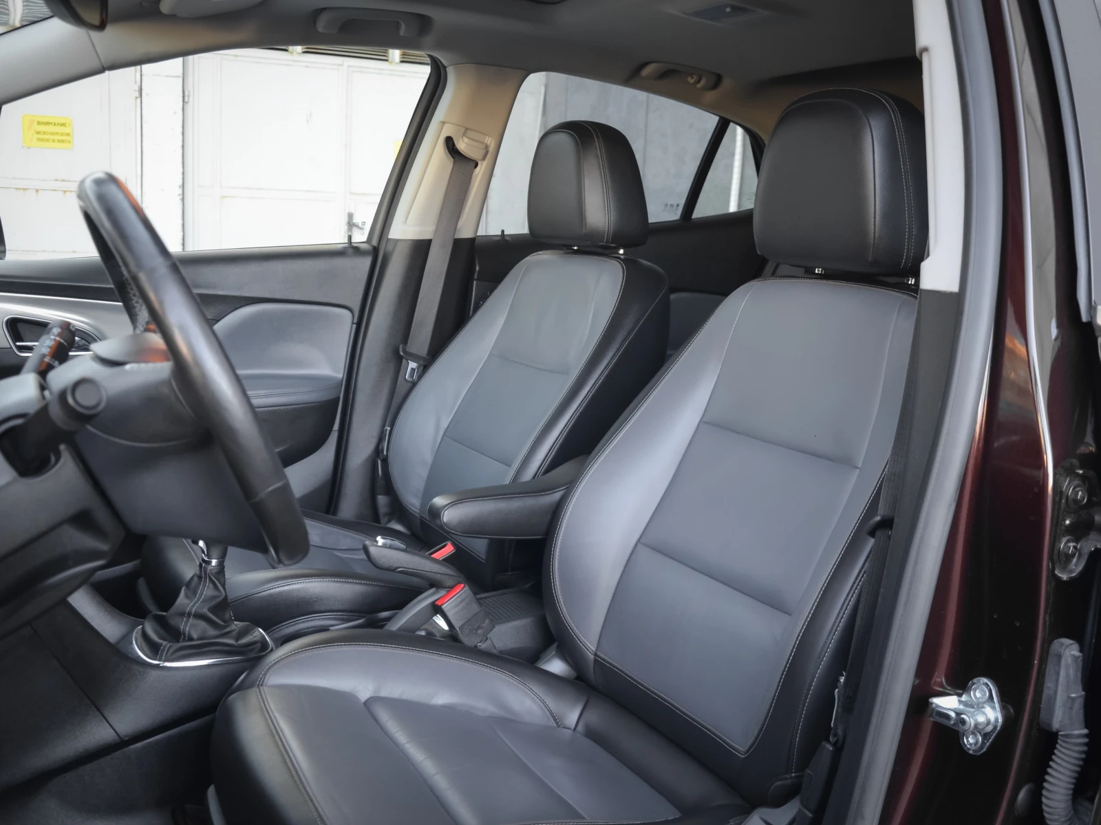 Opel Mokka 1.4 TURBO 4X4, снимка 14 - Автомобили и джипове - 53809380