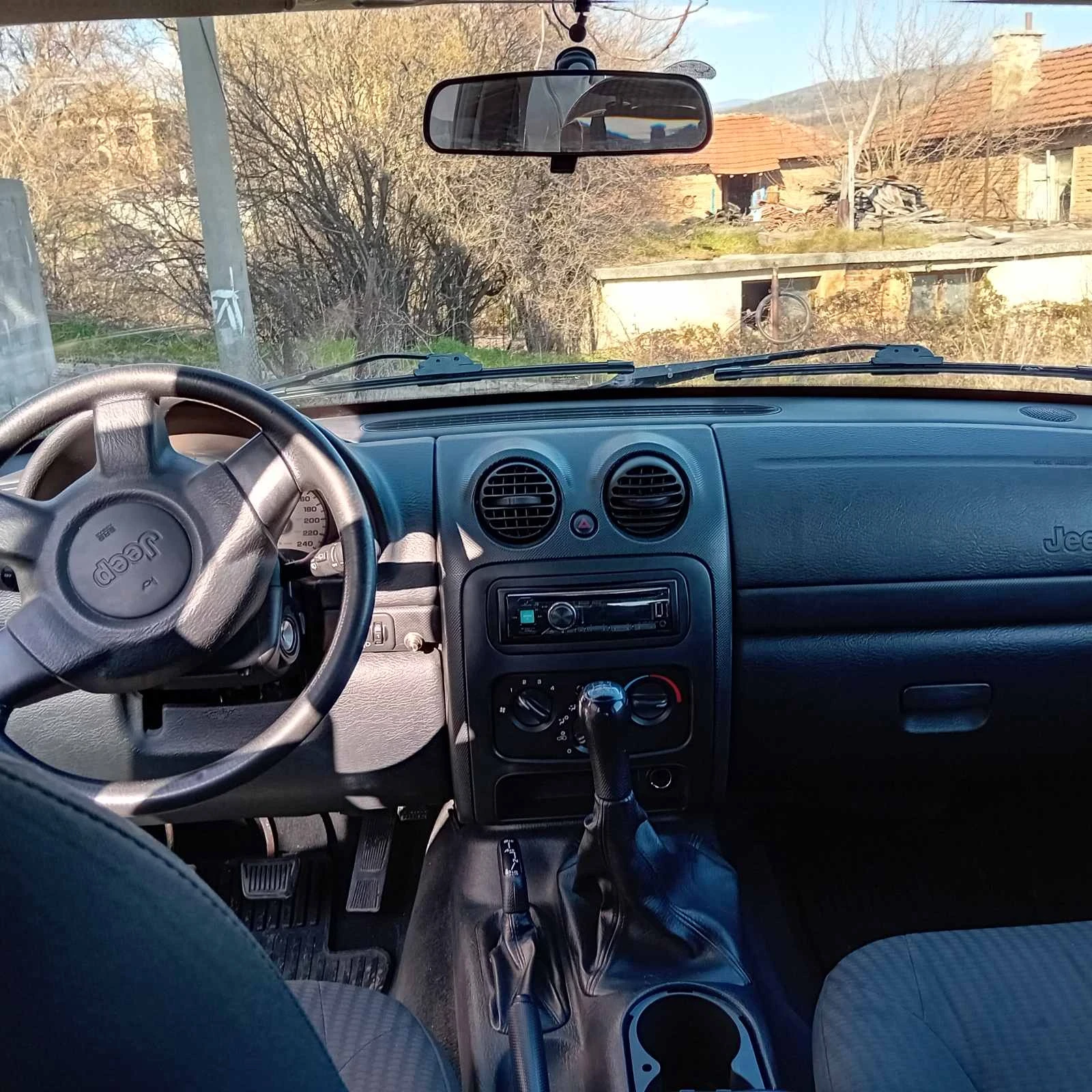 Jeep Cherokee, снимка 5 - Автомобили и джипове - 53847247