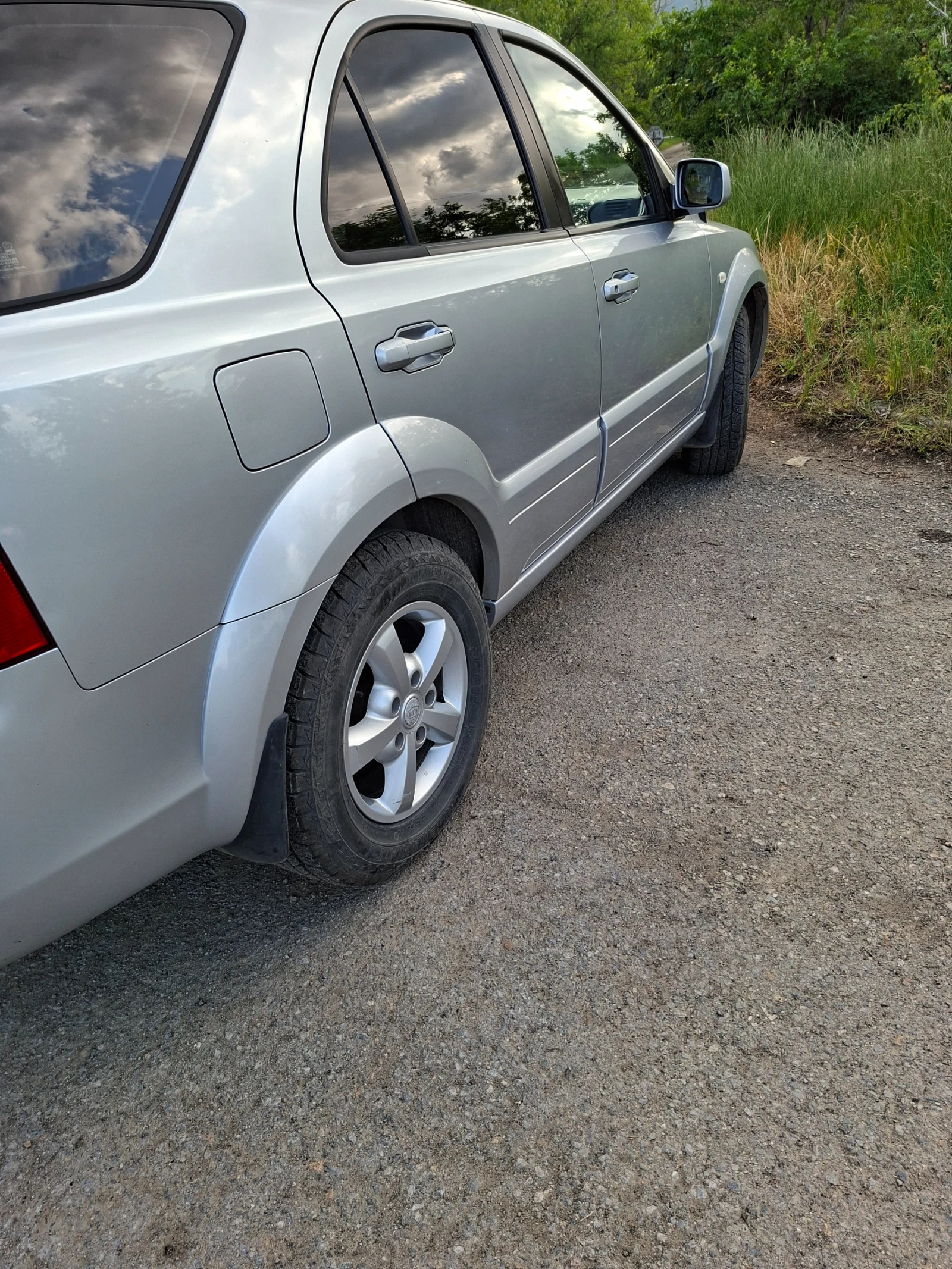 Kia Sorento, снимка 4 - Автомобили и джипове - 54780696