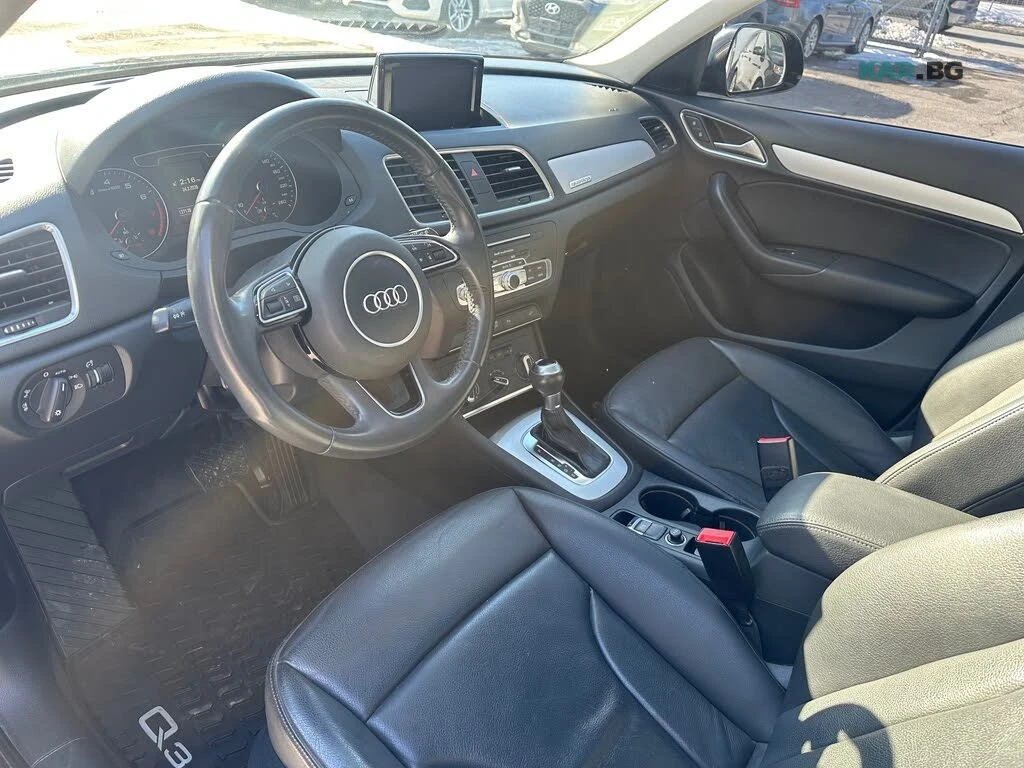 Audi Q3 quattro * Premium * АвтоКредит * (ЦЕНА ДО БГ), снимка 11 - Автомобили и джипове - 54918233