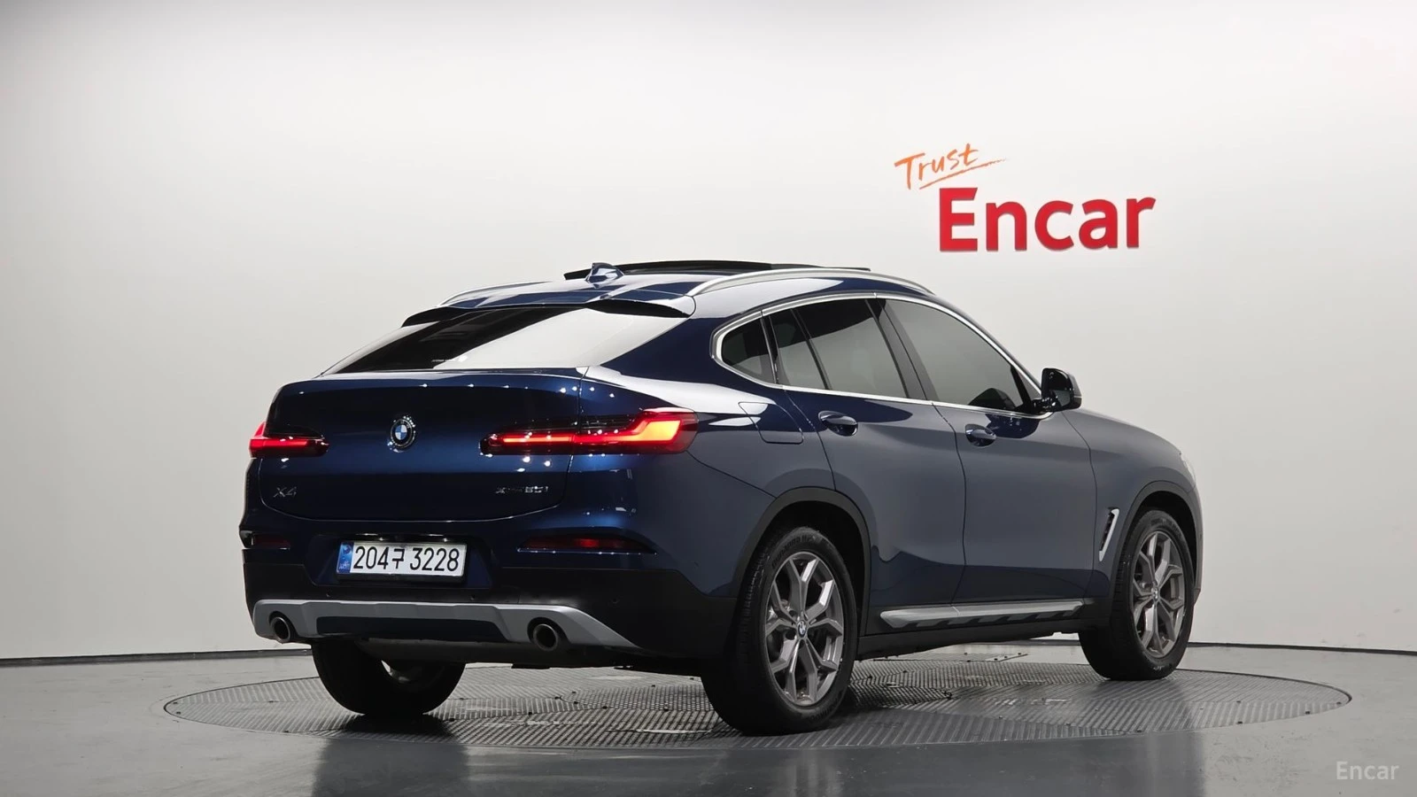 BMW X4 xDrive 20i xLine, снимка 2 - Автомобили и джипове - 55467897