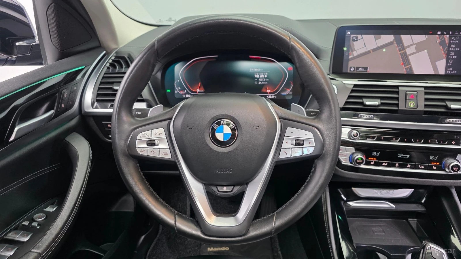 BMW X4 xDrive 20i xLine, снимка 11 - Автомобили и джипове - 55467897