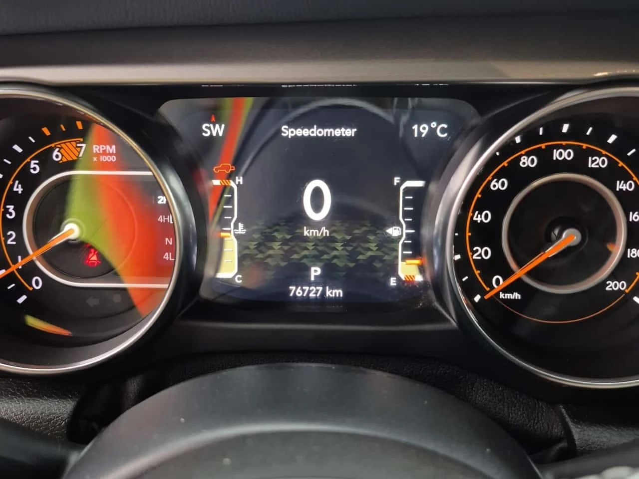 Jeep Wrangler * SAHARA * CARFAX * ПОДГРЕВ * , снимка 10 - Автомобили и джипове - 56162121