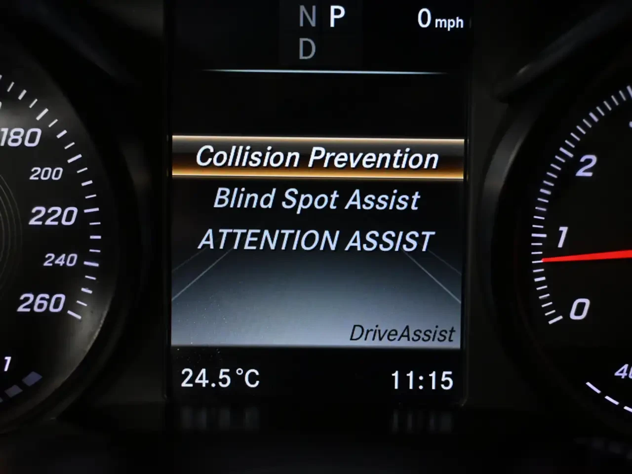 Mercedes-Benz GLC, снимка 14 - Автомобили и джипове - 56180588