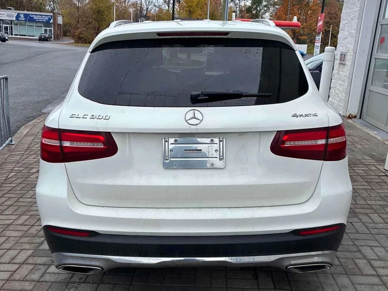 Mercedes-Benz GLC 300, снимка 5 - Автомобили и джипове - 56691321