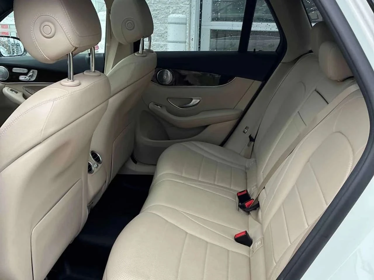 Mercedes-Benz GLC 300, снимка 14 - Автомобили и джипове - 56691321