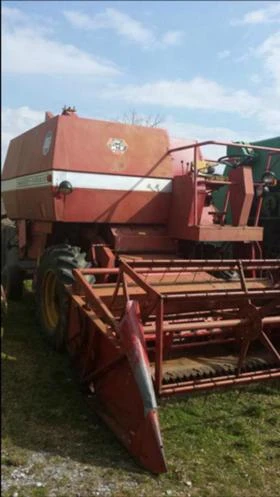      Massey Ferguson MF186 - 3  MF 307, MF 240