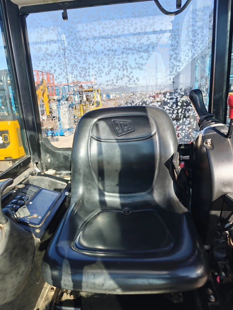 Багер JCB 15C-1, снимка 12 - Индустриална техника - 53179568