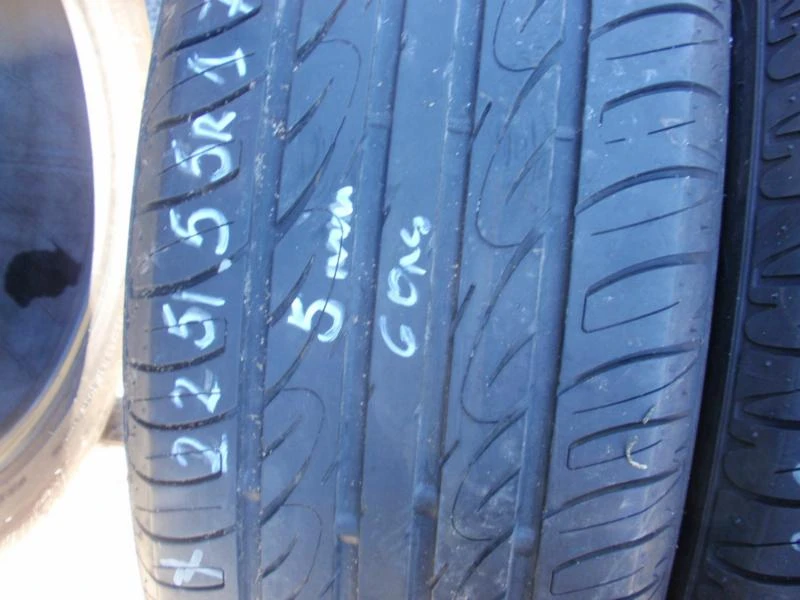 Гуми Летни 225/55R17, снимка 7 - Гуми и джанти - 8374267