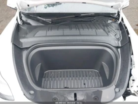 Tesla Model Y PERFORMANCE DUAL MOTOR ALL-WHEEL DRIVE, снимка 11