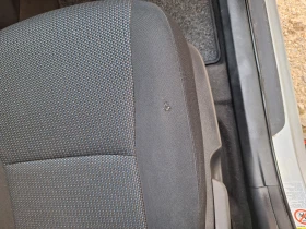Обява за продажба на Toyota Auris ~14 300 лв. - изображение 7