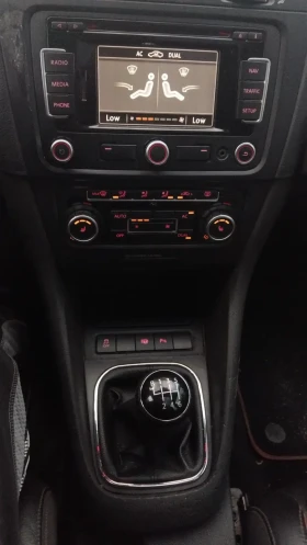 VW Golf    | Mobile.bg    7