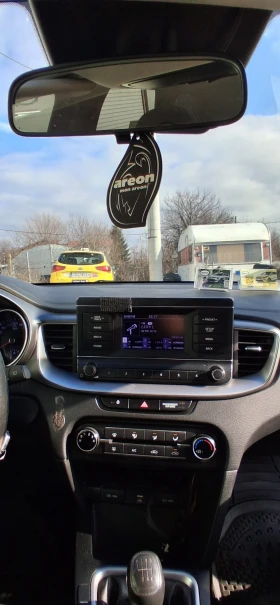 Kia Ceed 1.5 турбо / бензин-газ - 2100 € / 4107.24 лв. - 23139298 4