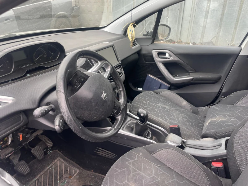 Peugeot 2008 1.6HDI tip BH02, снимка 7 - Автомобили и джипове - 44354926