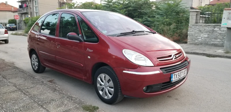 Citroen Xsara picasso 1.6 hdi, снимка 4 - Автомобили и джипове - 46825429