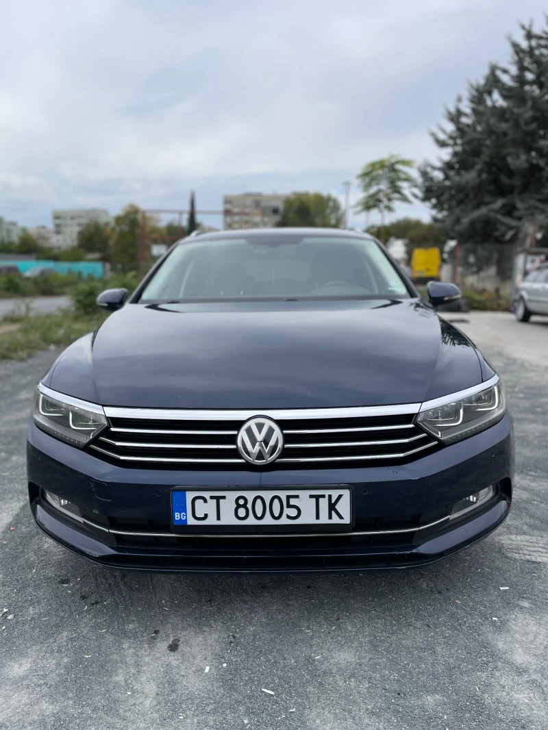 VW Passat 1.6 TDI, снимка 7 - Автомобили и джипове - 47568371