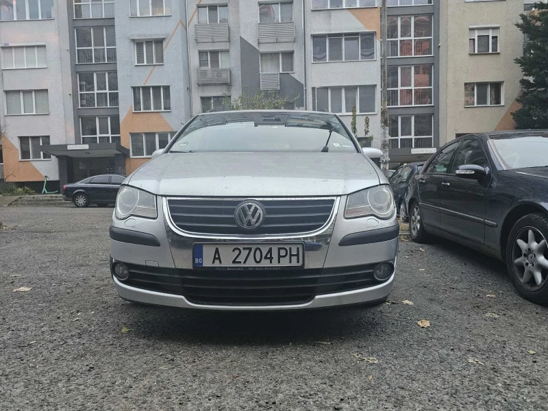 VW Touran, снимка 2 - Автомобили и джипове - 48117887