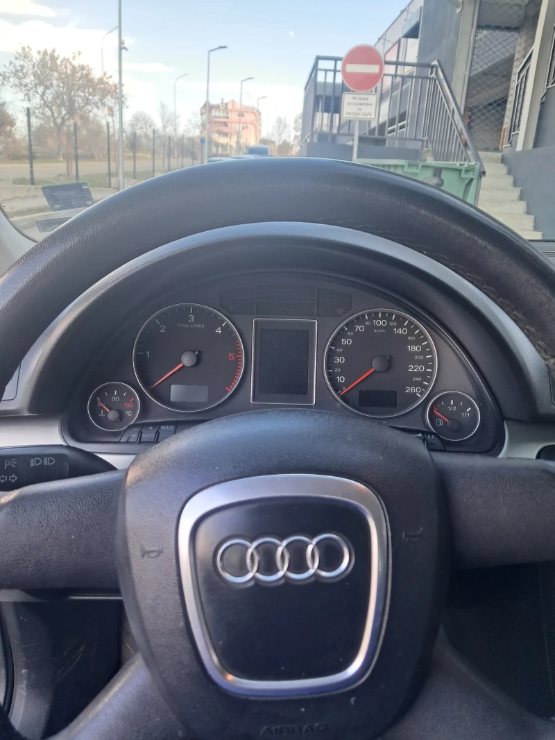 Audi A4, снимка 13 - Автомобили и джипове - 48994661