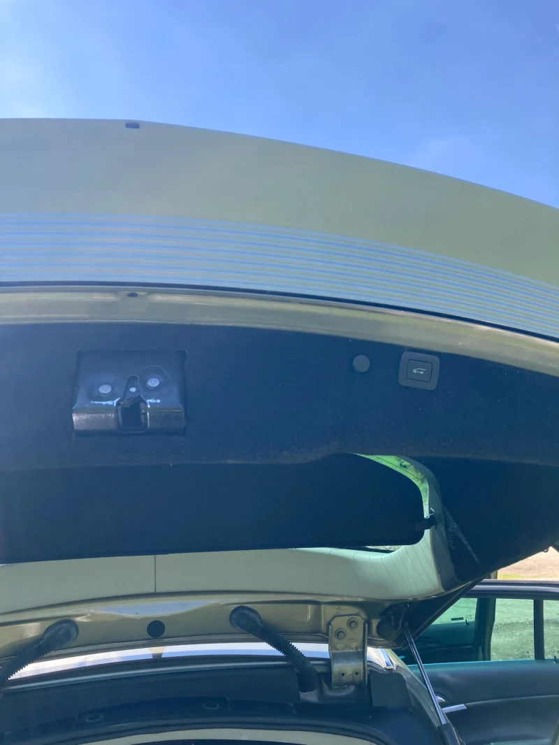 Opel Insignia, снимка 12 - Автомобили и джипове - 52671074