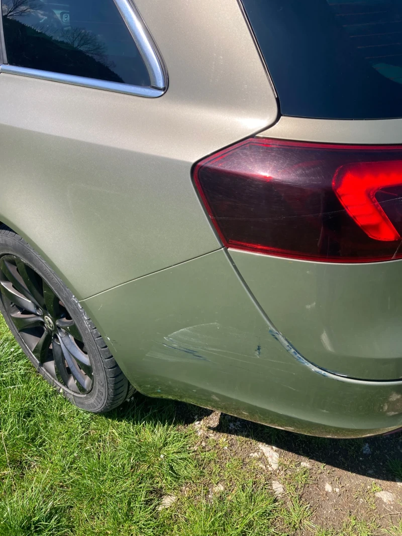 Opel Insignia, снимка 16 - Автомобили и джипове - 52671074