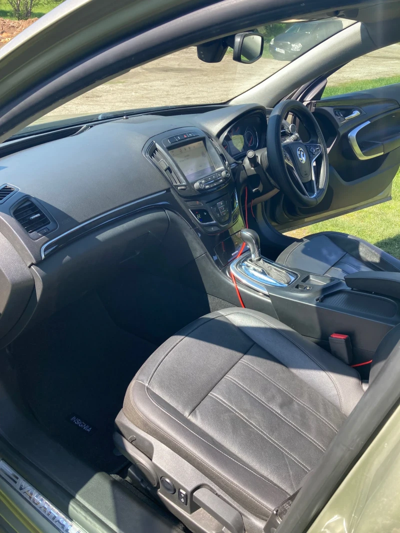 Opel Insignia, снимка 6 - Автомобили и джипове - 52671074